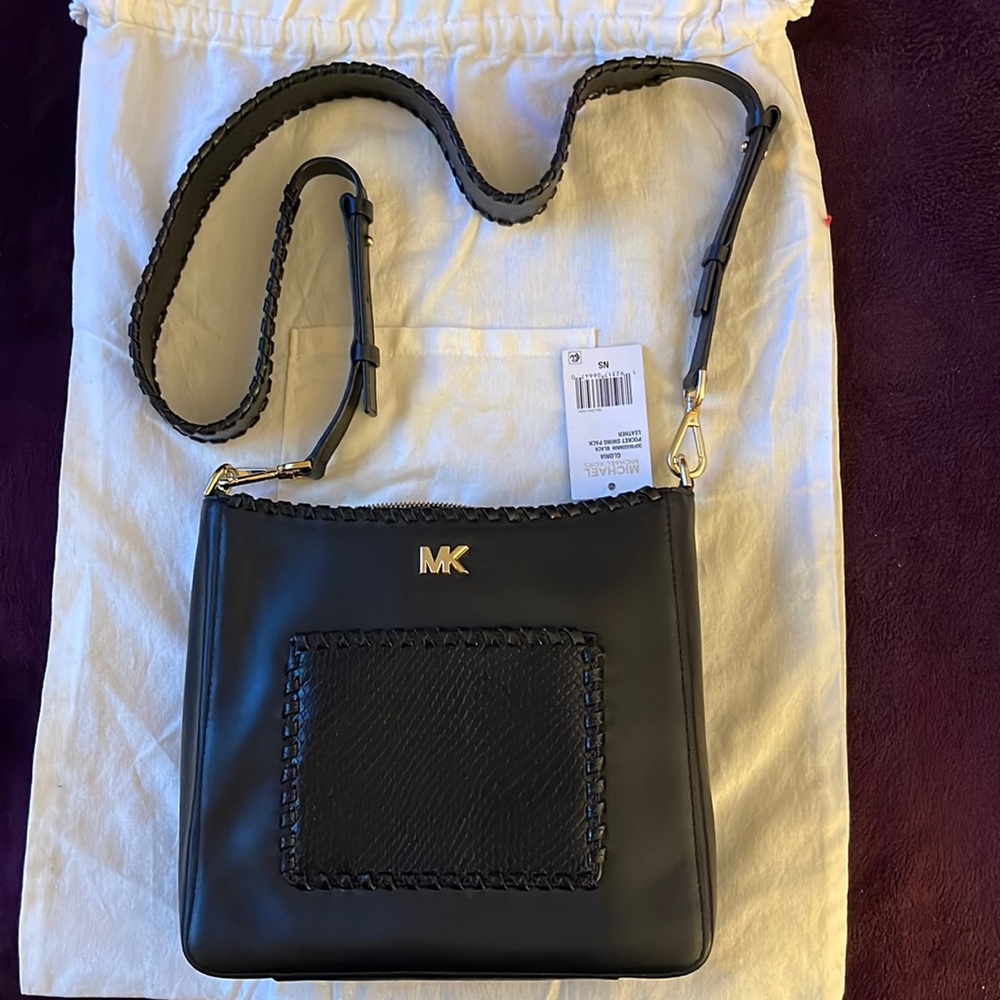 Brand new, Michael Kors Gloria pocket swing pack leather black